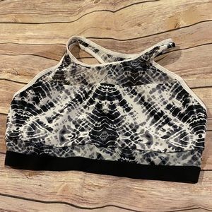 Black and white sport bra